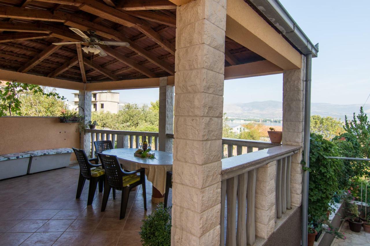 Apartment Sime Trogir Exterior photo